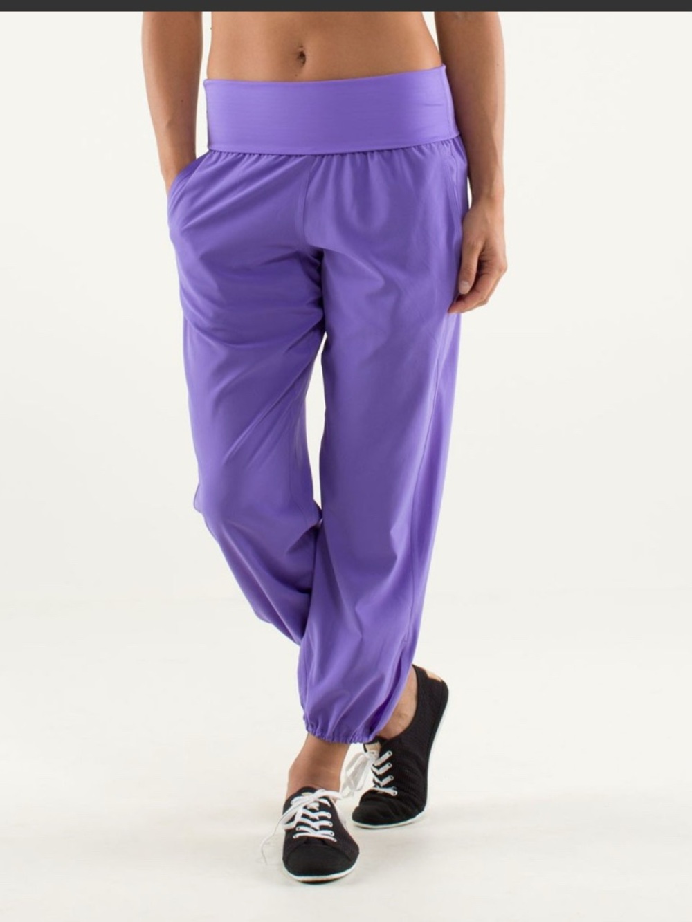 RARE Lululemon Om Pant Power Purple Yoga Jogger $92 Size 8